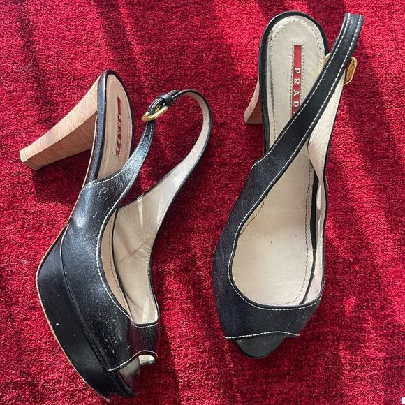 Prada 9 Black Sandal - Picture 1 of 3
